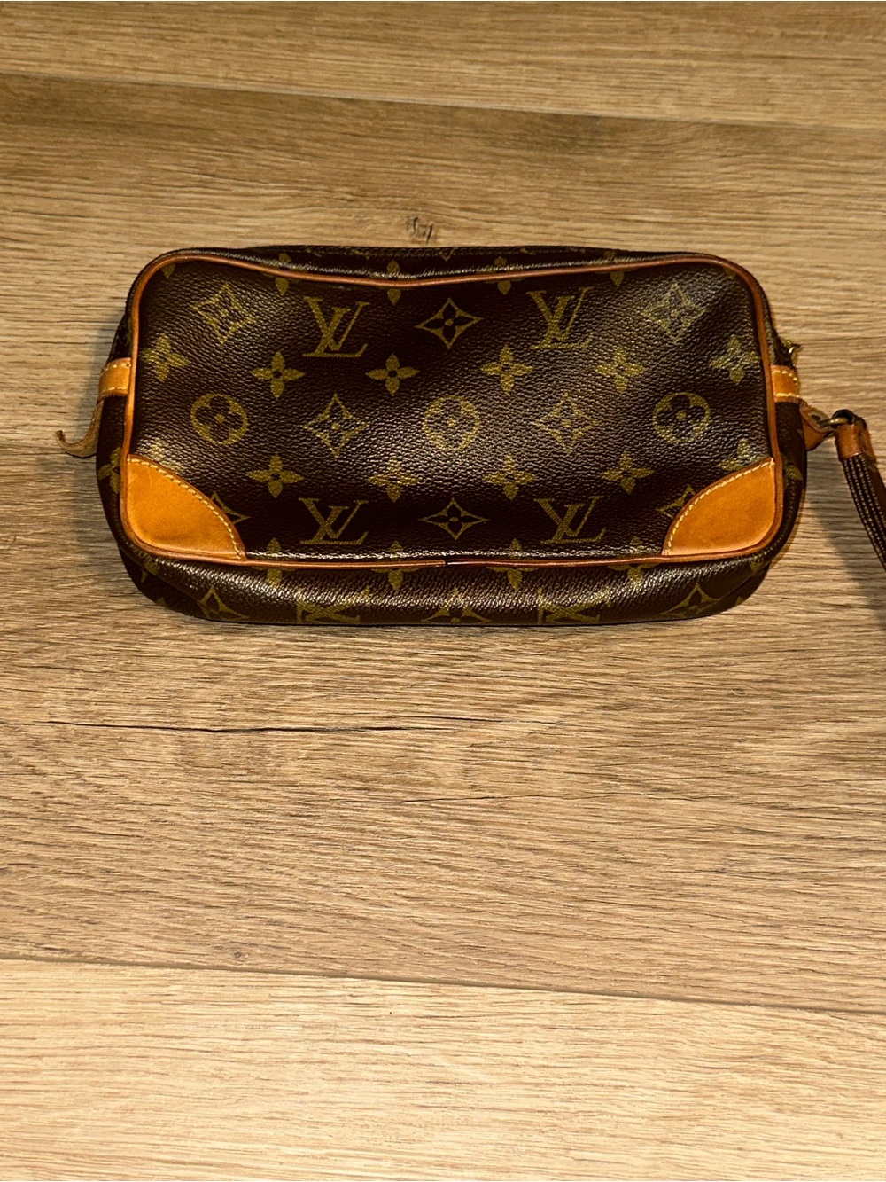Louis Vuitton Vintage monogram canvas marly dragonne pm wristlet clutch